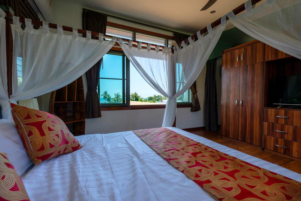 לאמאי ביץ' Stunning Villa With Ocean Views And Free Car מראה חיצוני תמונה